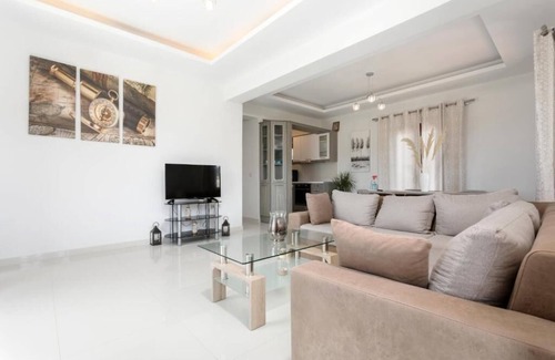 Elation Villa | One and only Villa at NAvagio