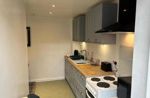 Alness Appartement | One bed and bathroom with kitchen for self catering Alness