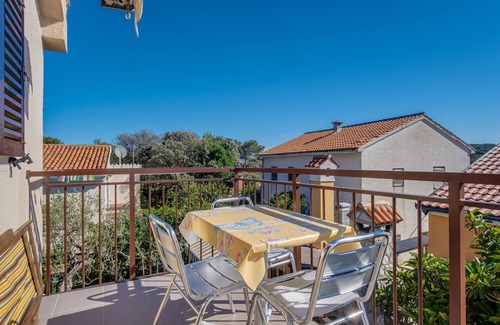 Artatore Appartement | Appartement d'une chambre avec la terrasse Artatore, Losinj (A-7934-b)