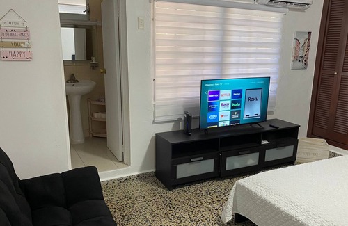 Barceloneta Appartement | One bedroom apartment w/ WiFi, a/c, washer & full equiped kitchen