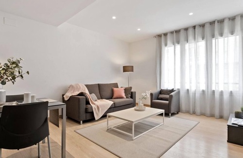 Dreta de l'Eixample Appartement | Appartement d’une chambre, propre et confortable.