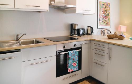 Gelbensande Appartement | One-Bedroom Apartment In Graal-Muritz