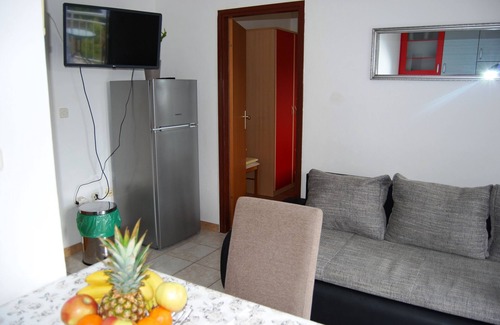 Vela Glavica Appartement | Appartement d'une chambre avec le balcon et la vue sur le mer Lumbarda, Korcula (A-12839-a)