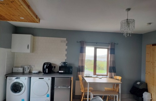 Achill Sound Appartement | One bedroom apartment Achill Island Pets Allowed