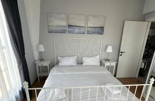 Gastria Appartement | One-Bedroom Apartment in a Poolside Complex