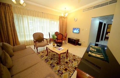 Beach & Coast Hôtel | One Bedroom Apartment Near Al Khan Beach By E R