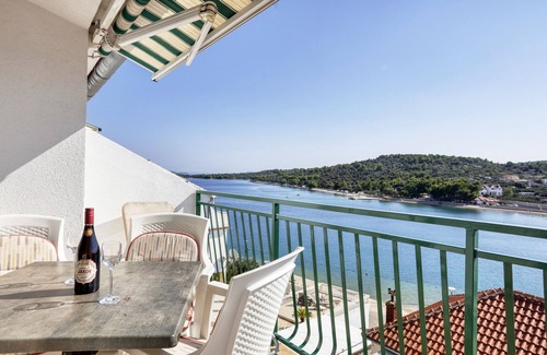 Jezera Appartement | Appartement d'une chambre prés de la plage Jezera, Murter (A-796-e)