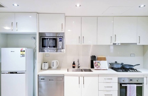 Gordon Appartement | One bedroom Apartment walk to Gordon Train Station