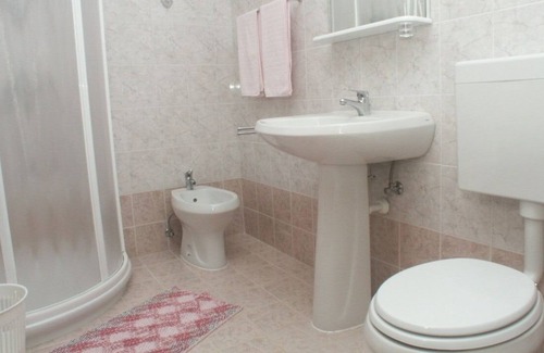 Loznati Appartement | Appartement d'une chambre avec la terrasse Loznati, Cres (A-2515-b)