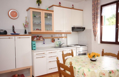 Municipality of Kali Appartement | Appartement d'une chambre avec la terrasse Baie Mala Lamjana, Ugljan (A-827-c)