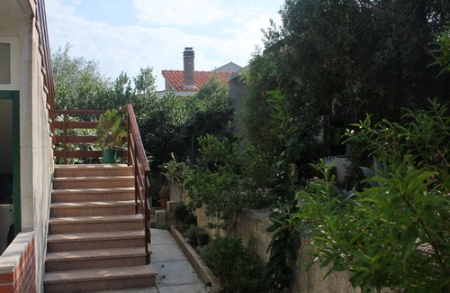 Municipality of Kali Appartement | Appartement d'une chambre avec la terrasse Baie Mala Lamjana, Ugljan (A-827-c)