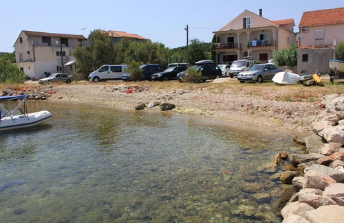 Kraj Appartement | Appartement d'une chambre avec la terrasse et la vue sur le mer Kraj, Pasman (A-8247-a)