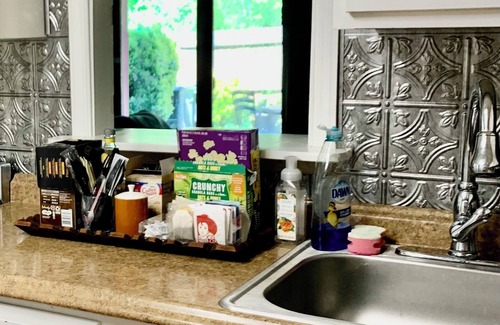 Aspen Hill Appartement | One bedroom Basement Apartment. Parking. Fios internet. Close to nature and DC