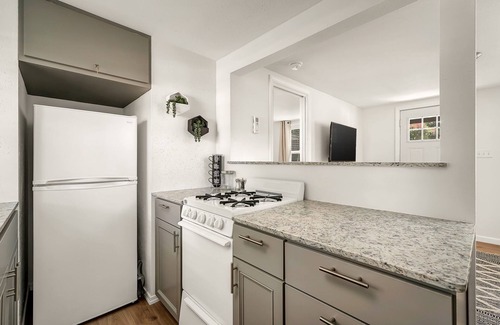 Fort Smith Maison | One bedroom duplex in desirable Park Hill