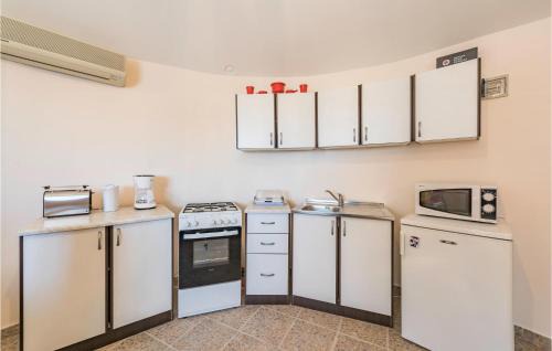 Municipality of Zminj Maison | One-Bedroom Holiday Home In Zminj
