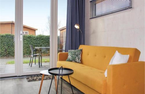 Sint-Annaland Maison | One-Bedroom Holiday Home In Sint-Annaland
