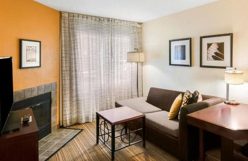 Westborough Maison | One Bedroom Queen Suite with sofa bed and fully equipped kitchen