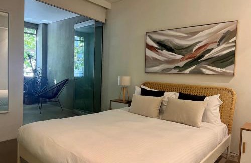 Surry Hills Appartement | One Bedroom & Study in Surry Hills