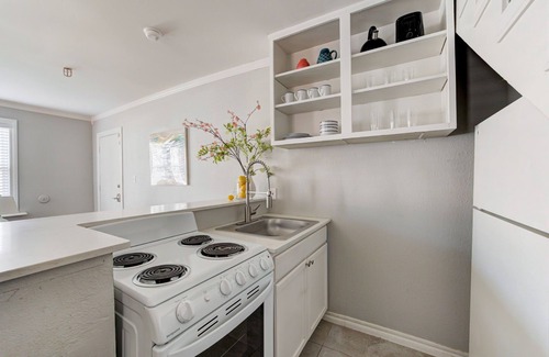 Lincoln Terrace Appartement | One Block Away From OU Medical