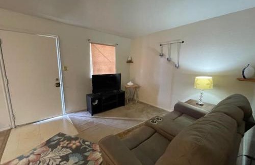Lawton Appartement | One BR Comfort Awaits Near Ft Sill