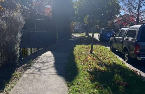 Melbourne Maison | One Family Suite in Melbourne｜Walk to Camberwell Market & Deakin｜Free Parking