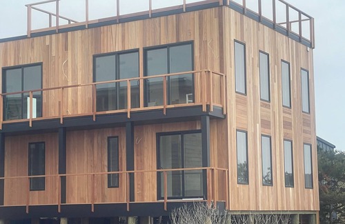 Ocean Bay Park Maison | One House from The Ocean - New Construction - 4 Bedroom - Ocean Bay Park
