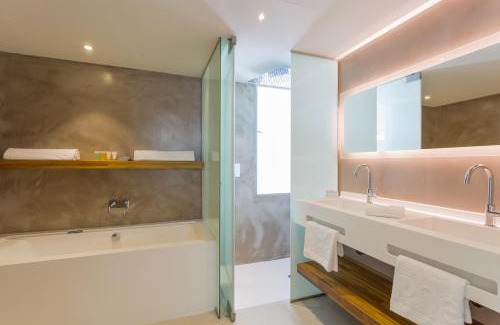Figueretas Hôtel | One Ibiza Suites