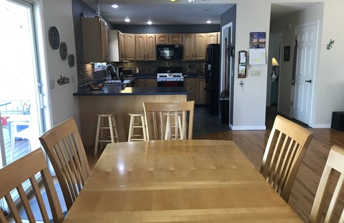 Storrs Maison | One month minimum. Great for visiting professors or traveling nurses.