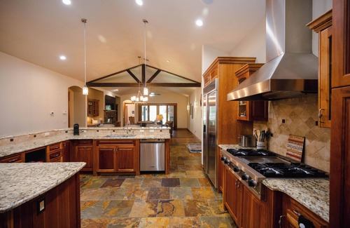 Dalton Ranch Maison | One story townhome in gated community close to downtown Durango, skiing, golfing
