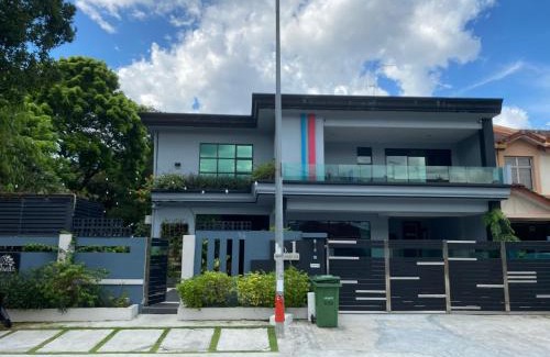 Bukit Indah Maison | OneRiimba Private Pool & Garden Residence Johor Bahru