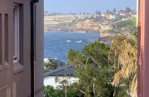 North Bondi Appartement | Only 100m from the sand at Iconic Bondi Beach