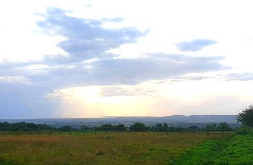 Barrow Gurney Maison | Open Acres Accommodation