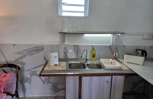 Port Louis Appartement | Open Air Café & Apartments