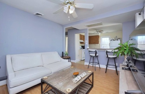 Summit Appartement | Open Concept APT with Full Gym
