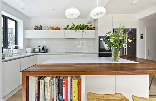 Tollington Maison | Open Skies, by Veeve