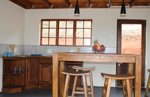 Hartbeespoort Maison | Oppiberg Cottage with River View