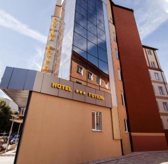 Rivne Hôtel | Optima Rivne