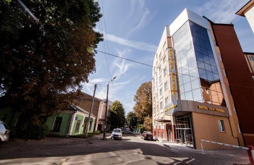 Rivne Hôtel | Optima Rivne