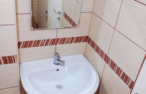 Niksic Maison | Appartements Orange, centre ville