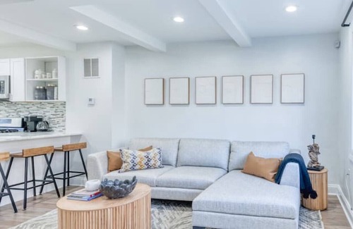 Anacostia Maison | Orange Door Abode - Modern Design