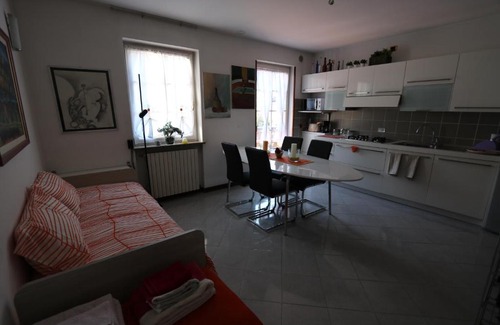 Pilcante Appartement | ORANGE HOME