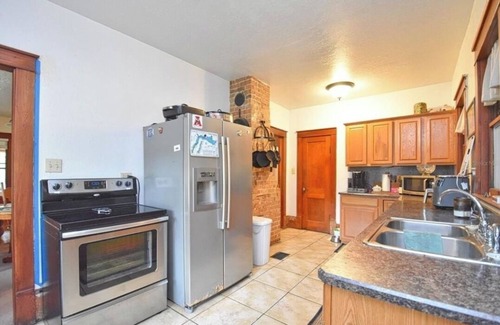 Edgar Maison | Orange Springs Oasis: Cabin, Pool & Adventure