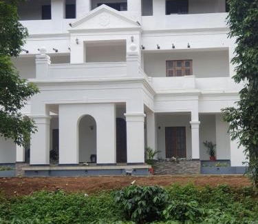 Virarajendrapet Station Balnéaire | Orange Valley Plantation Holiday Coorg