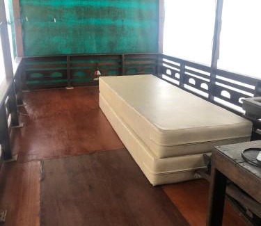Kumai Location De Bateaux | Orangutan Kelotok Houseboat for 6 person