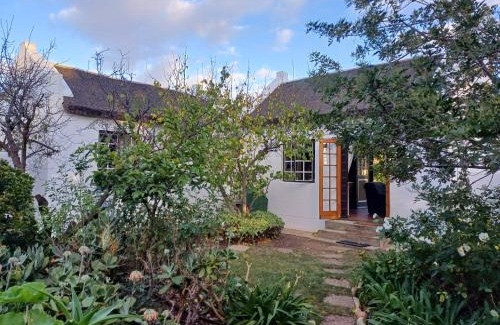 McGregor Maison | Orchard Cottage