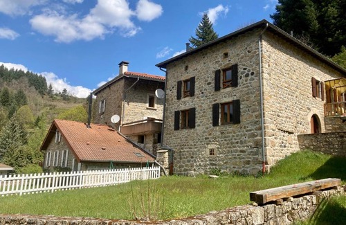 Mariac Maison | Orchidée 1 et 2_ départ de randonnées