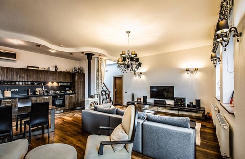 Kaunas Appartement | Suite d'orchidées. Vieille ville sur le toit-terrasse Meilleure vue Deux chambres Parking gratuit