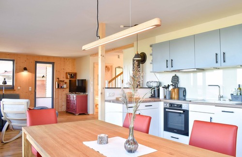 Moor-Rolofshagen Maison | Organic holiday home Ostsee-Seele: Wooden holiday villa near the sea in an idyllic, quiet location in Parin