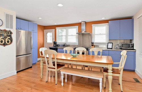 Bethany Beach Cottage | Cottage de plage d'origine - terminé rénové à l'intérieur