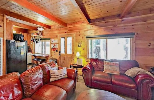 South Lake Tahoe Cabine | Original Tahoe Cabin - With A/C